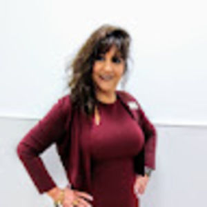 Meet your Posher, Laurie